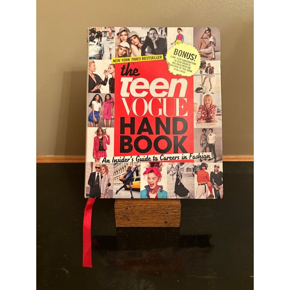 The Teen Vogue Handbook: An Insiders Guide To Careers In Fashion Hardcover 2009